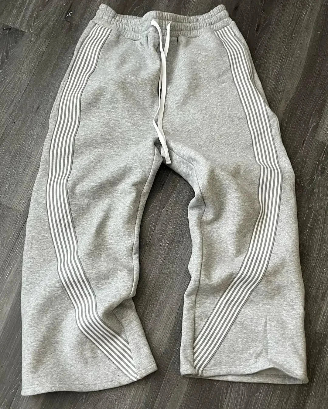 Casual Grey Embroidered Trousers Y2k Running Lace Chandelier Trousers Functional Tactics Camouflage for Men and Women